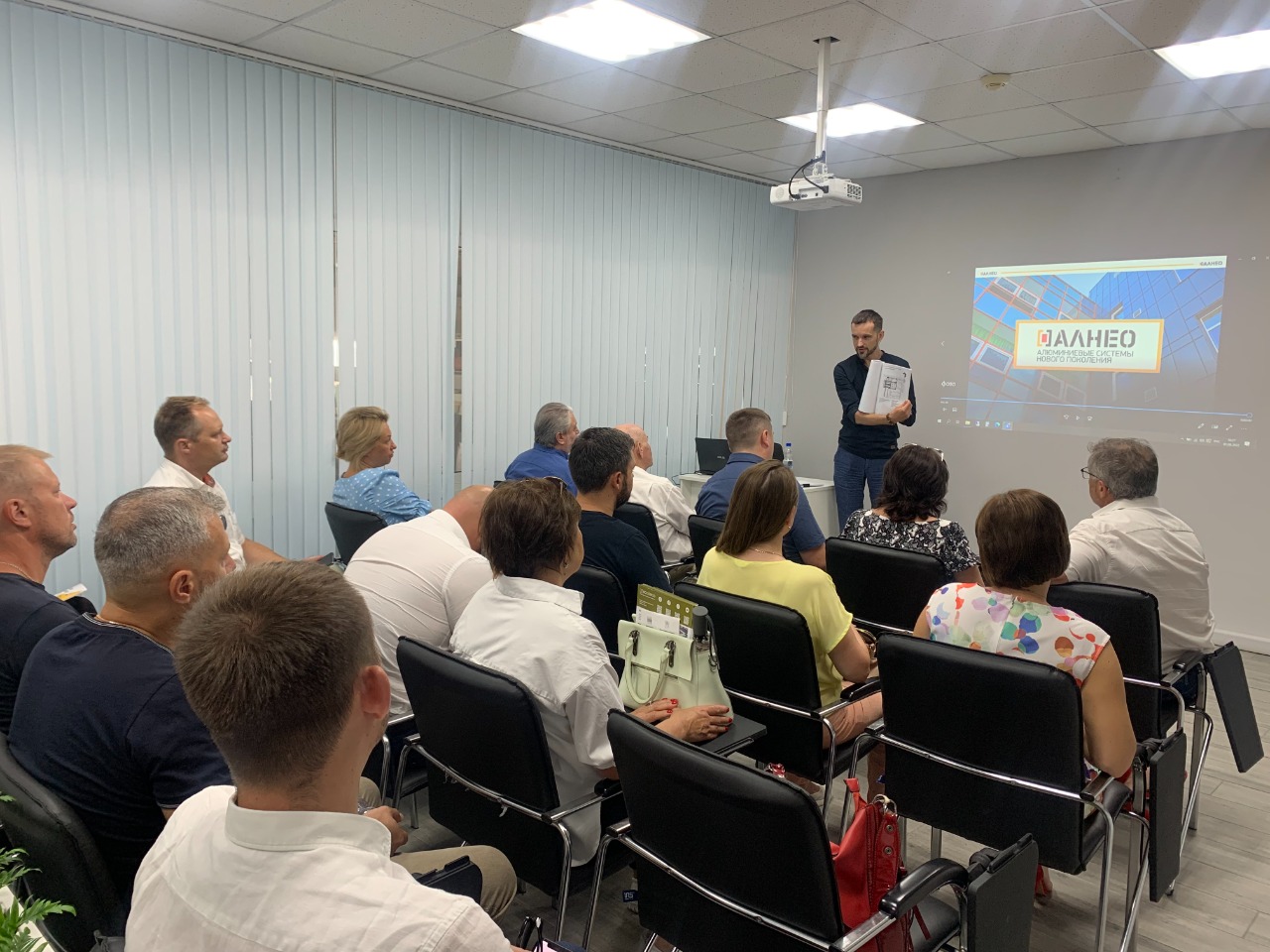 Краевое отделение КРОСА России организовало рабочую поездку для партнеров на предприятия Динского района